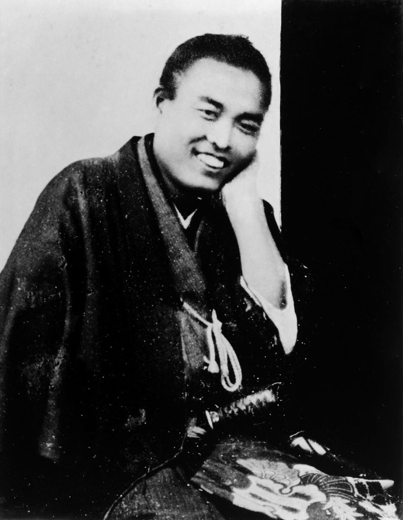 笑顔の中岡慎太郎の画像